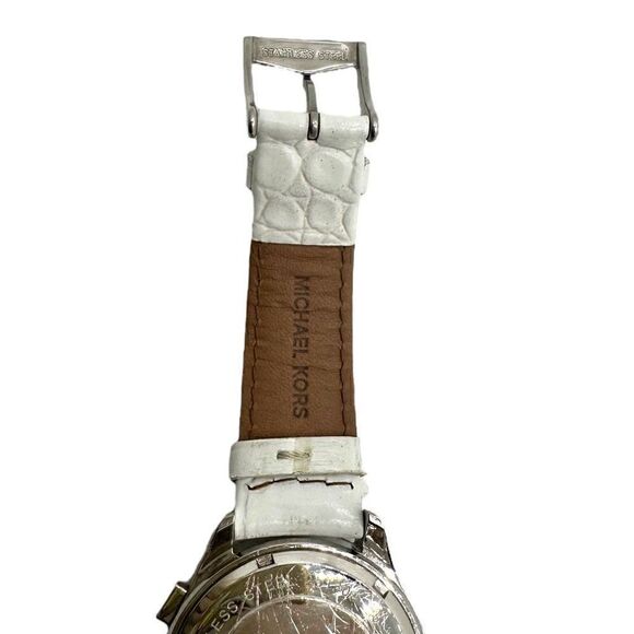 Michael Kors Women\'s Wristwatch Embossed Genuine Leather Stainless Steel White